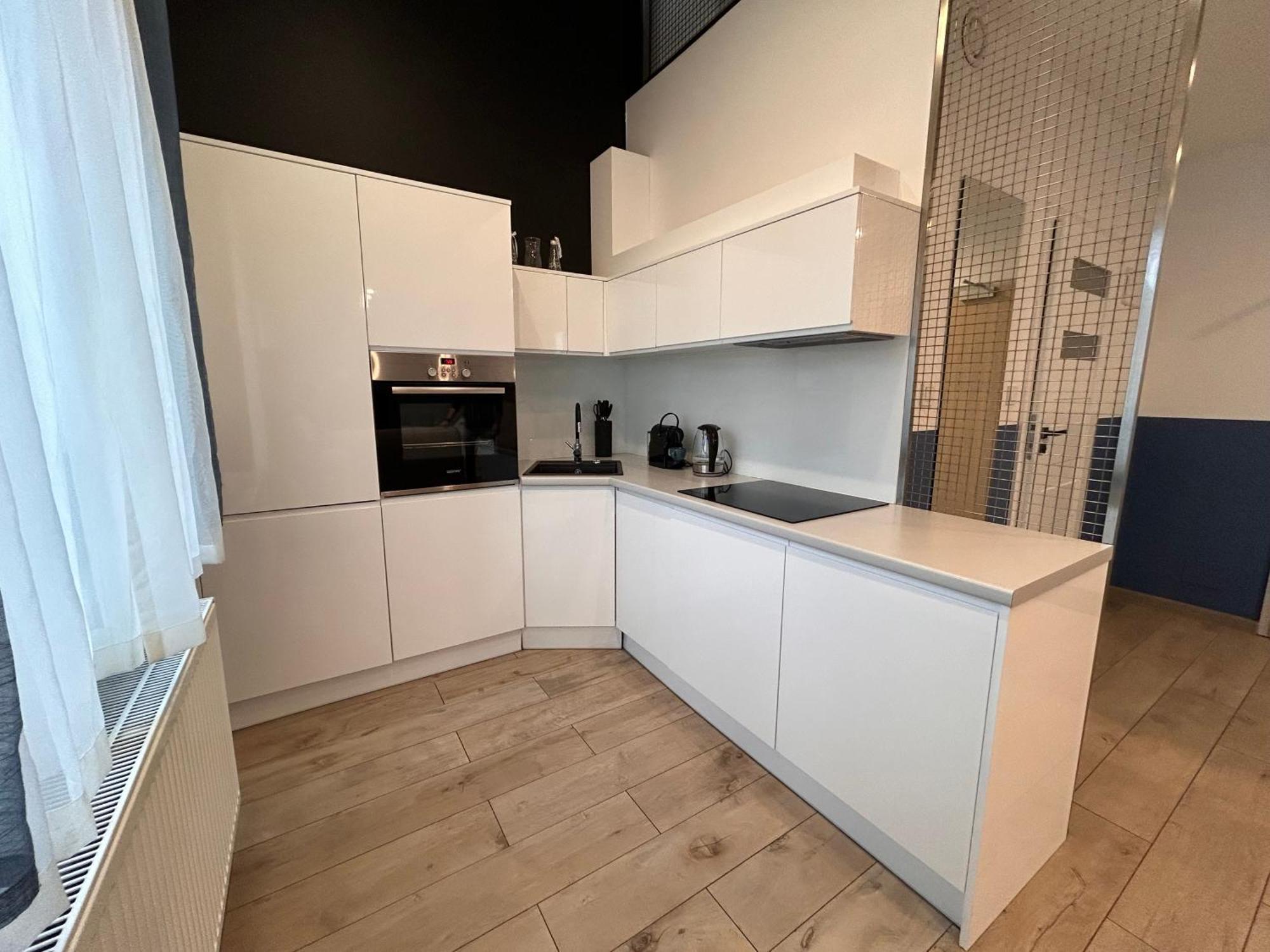 Apartament Dwupoziomowy คาโตวีตเซ ภายนอก รูปภาพ